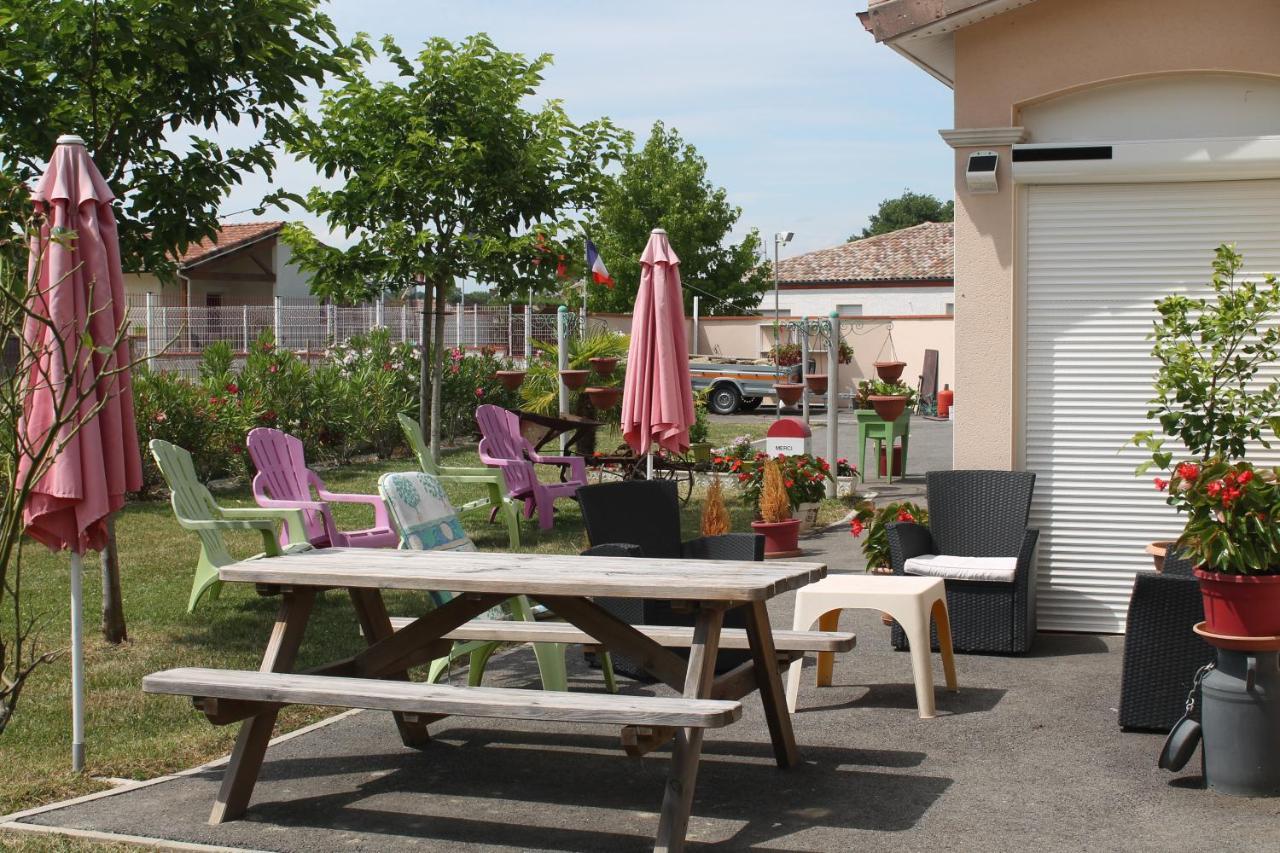 B&B La Garona Saint-Nicolas-de-la-Grave Εξωτερικό φωτογραφία