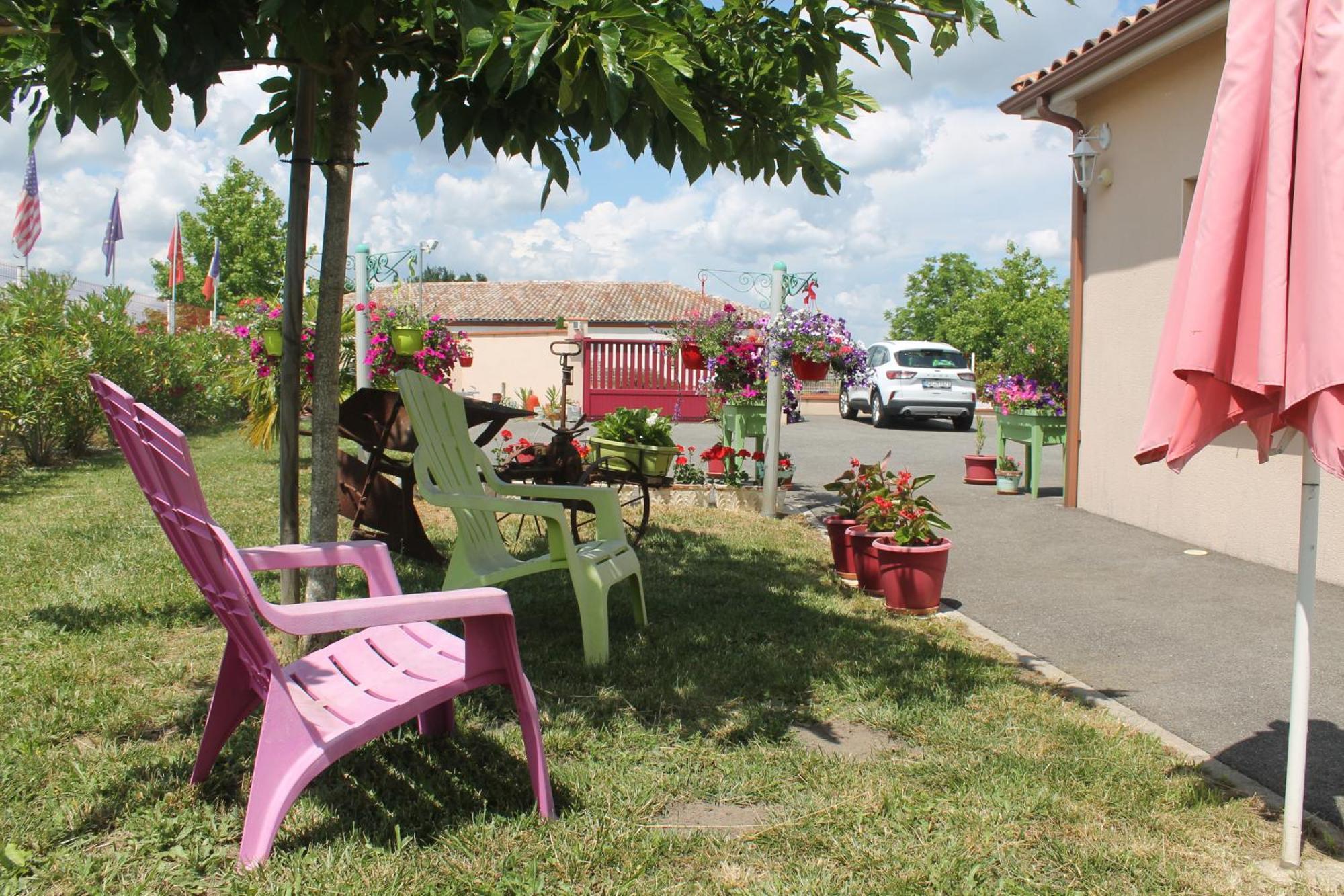B&B La Garona Saint-Nicolas-de-la-Grave Εξωτερικό φωτογραφία